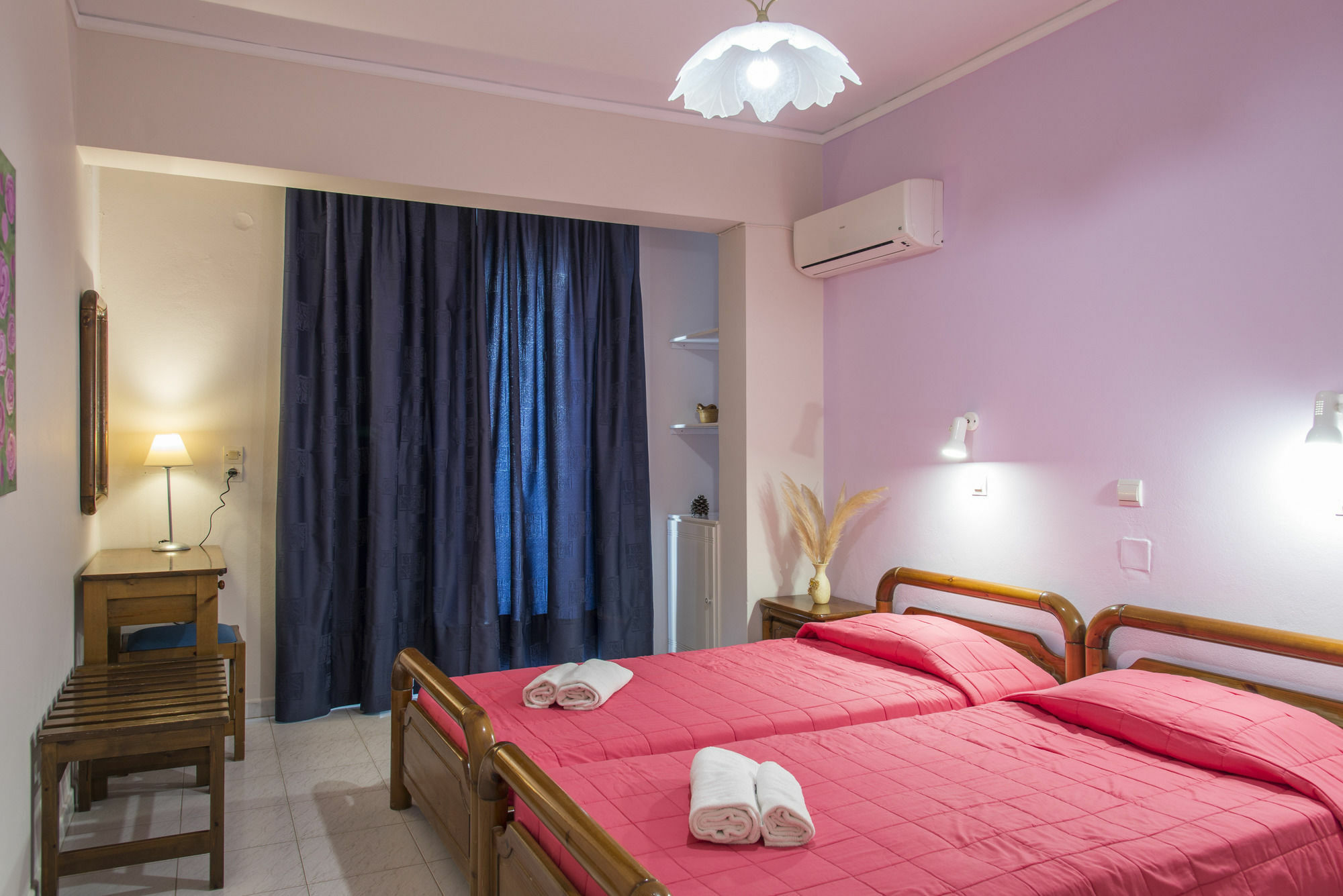 Byron Apartments Tigkaki  Ngoại thất bức ảnh