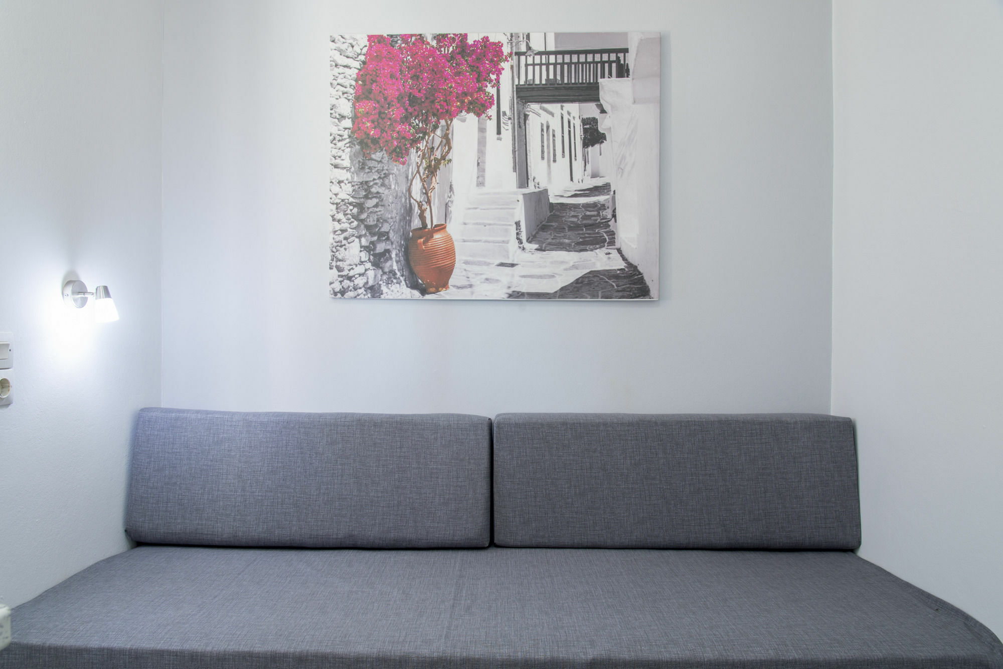 Byron Apartments Tigkaki  Ngoại thất bức ảnh